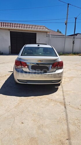 Chevrolet Cruze-2