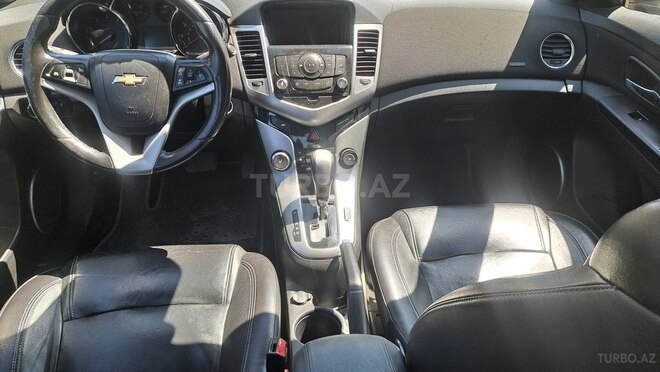 Chevrolet Cruze-3