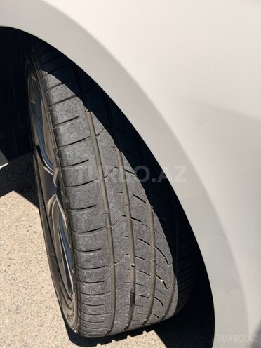 Hyundai Grandeur-3