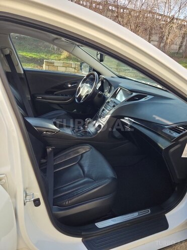 Hyundai Grandeur-6