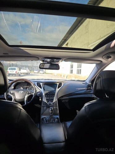 Hyundai Grandeur-9