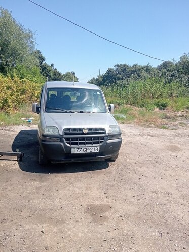 Fiat Doblo-1
