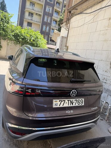 Volkswagen ID.6 Crozz-4