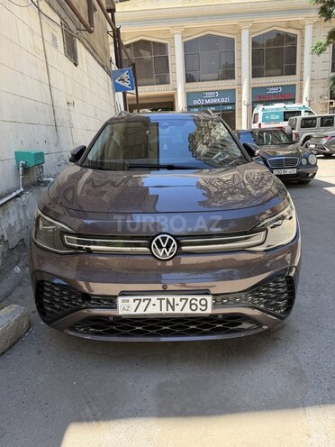Volkswagen ID.6 Crozz-1