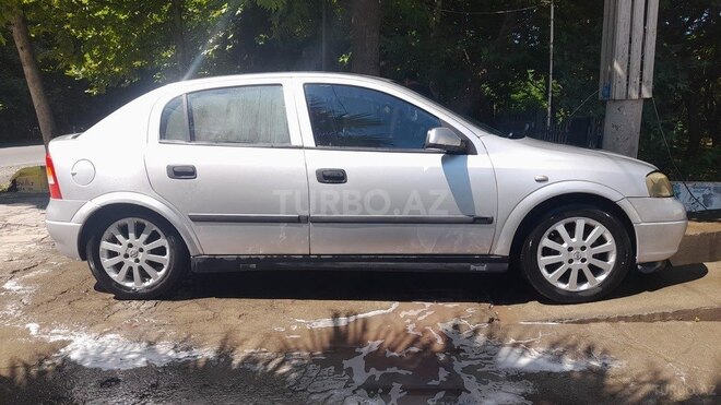 Opel Astra-4