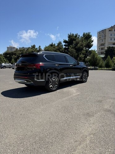 Hyundai Santa Fe-5