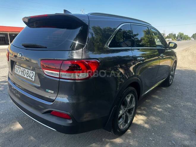 Kia Sorento-4