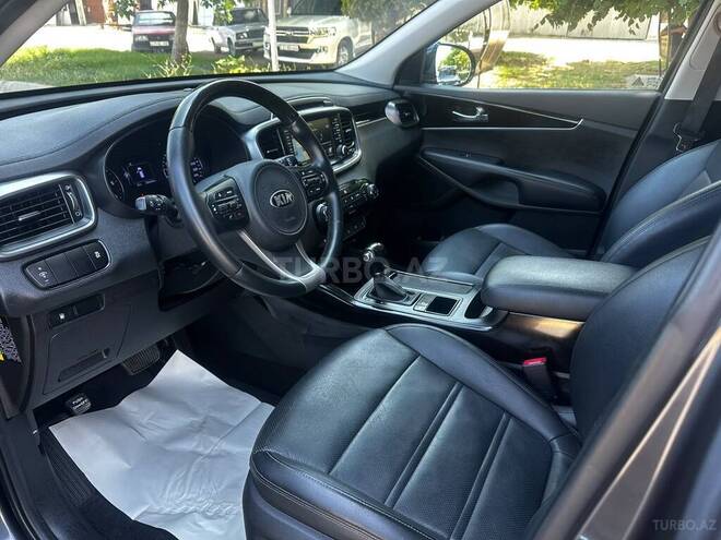 Kia Sorento-5