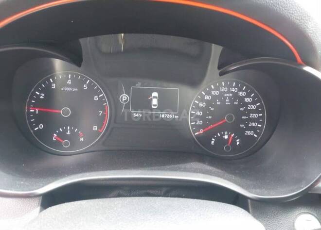 Kia Optima-11