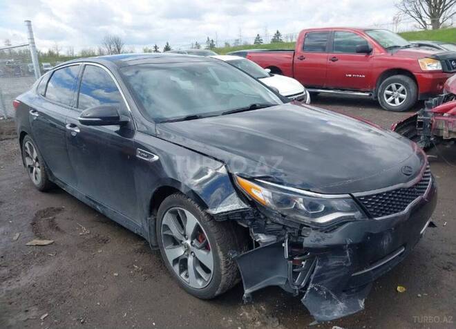 Kia Optima-4