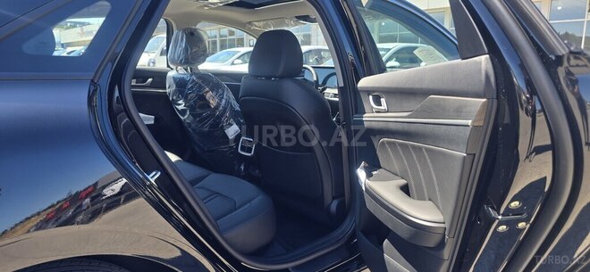 Kia K5-15