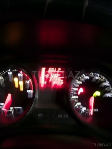 SEAT Ibiza-11