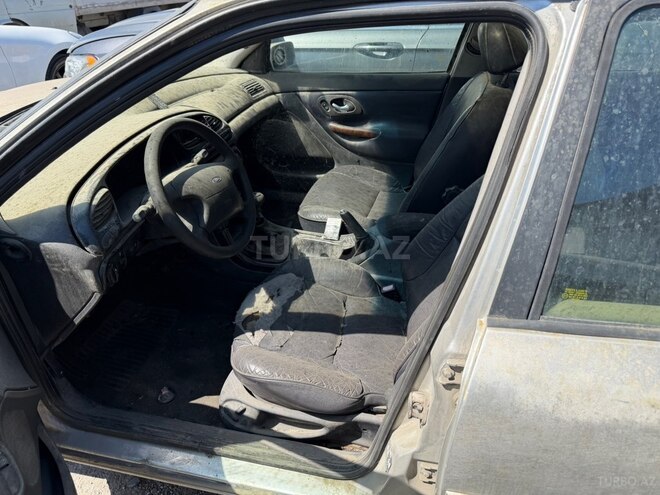 Ford Mondeo-7