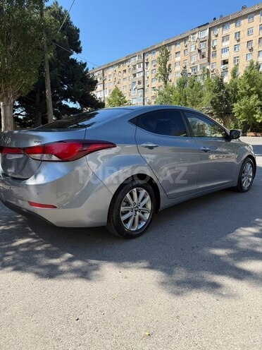 Hyundai Avante-7