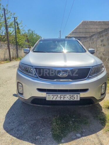 Kia Sorento-1