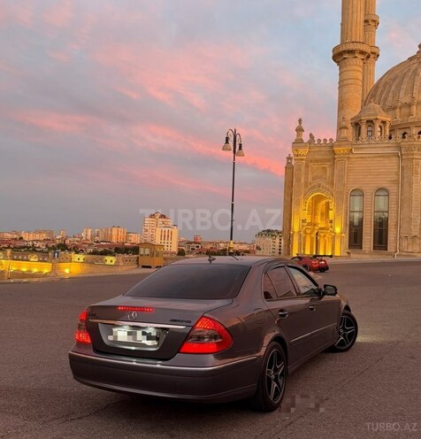 Mercedes E 350-2
