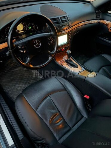 Mercedes E 350-3