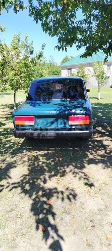 LADA (VAZ) 2107-2
