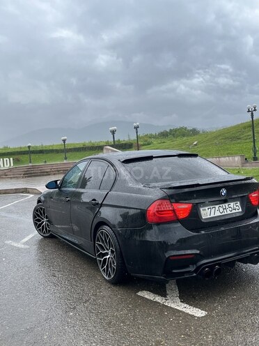 BMW 320-10