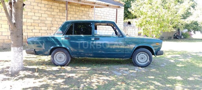 LADA (VAZ) 2107-4