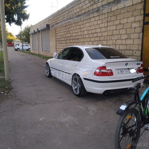 BMW 318-3
