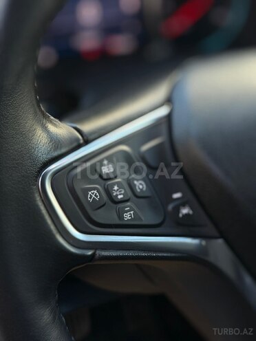 Chevrolet Equinox-21