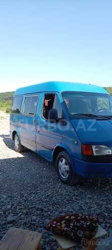 Ford Transit-5