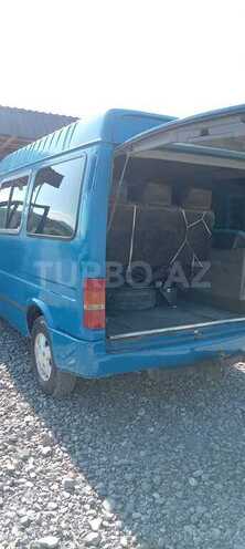 Ford Transit-4