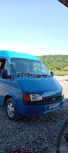 Ford Transit-2