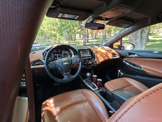 Chevrolet Cruze-8
