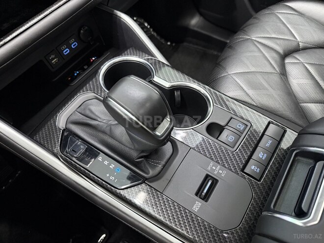 Toyota Highlander-18