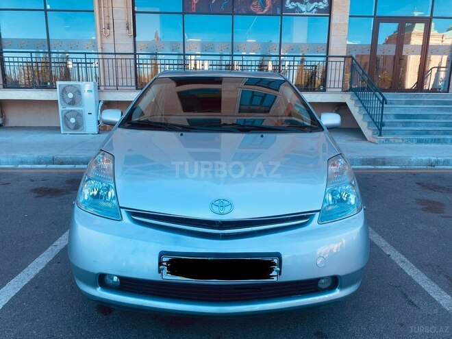 Toyota Prius-1