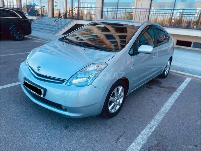 Toyota Prius-7