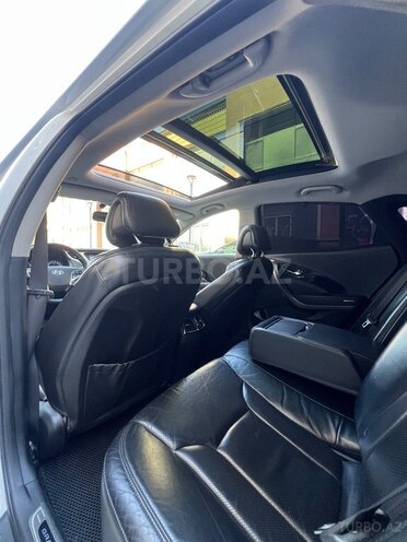 Hyundai Grandeur-9