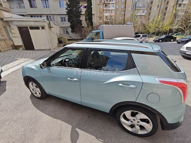 Ssang Yong Tivoli-3