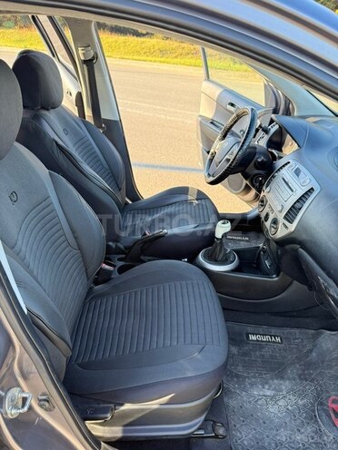 Hyundai i20-5