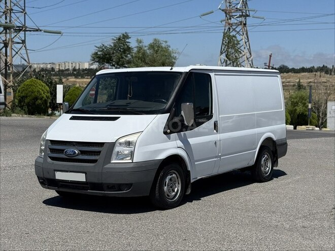 Ford Transit-2