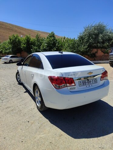 Chevrolet Cruze-7
