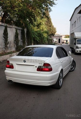 BMW 325-7