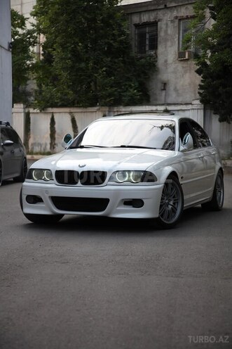 BMW 325-1