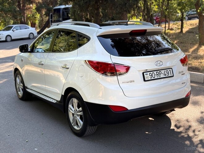 Hyundai ix35-3