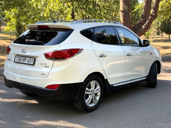 Hyundai ix35-8