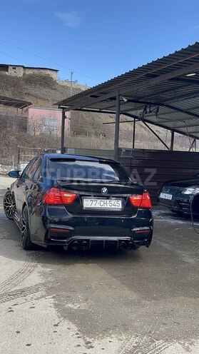 BMW 320-19