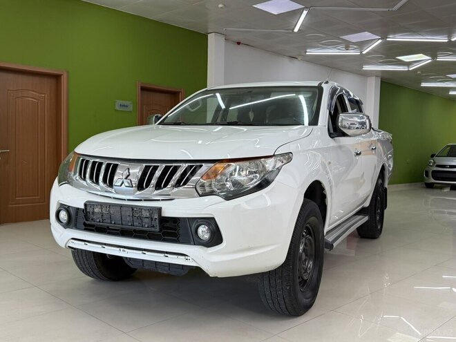 Mitsubishi L200-5