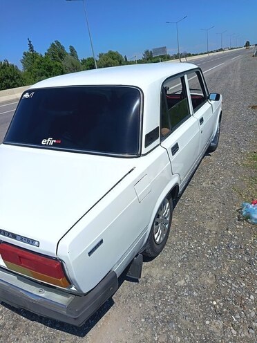 LADA (VAZ) 2107-5