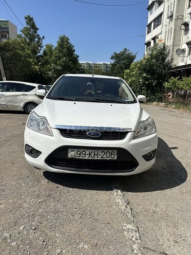 Ford Focus-1