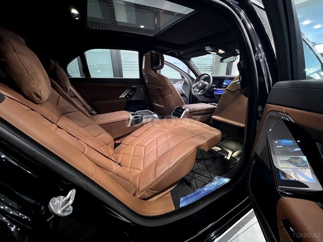 BMW 740-30