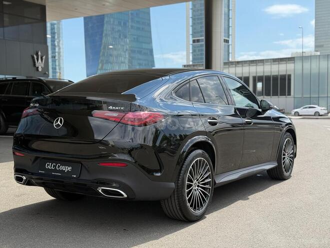 Mercedes GLC 200 4MATIC Coupe-4