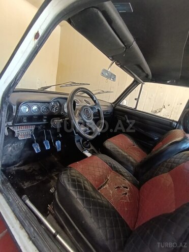 LADA (VAZ) 2106-5