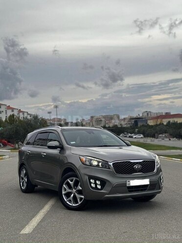 Kia Sorento-1